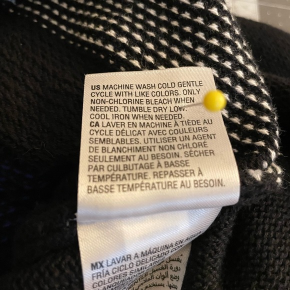 Karen Scott NWTs Black/Blue/White Colorblock Women’s Turtleneck Sweater Size XL - Picture 5 of 6